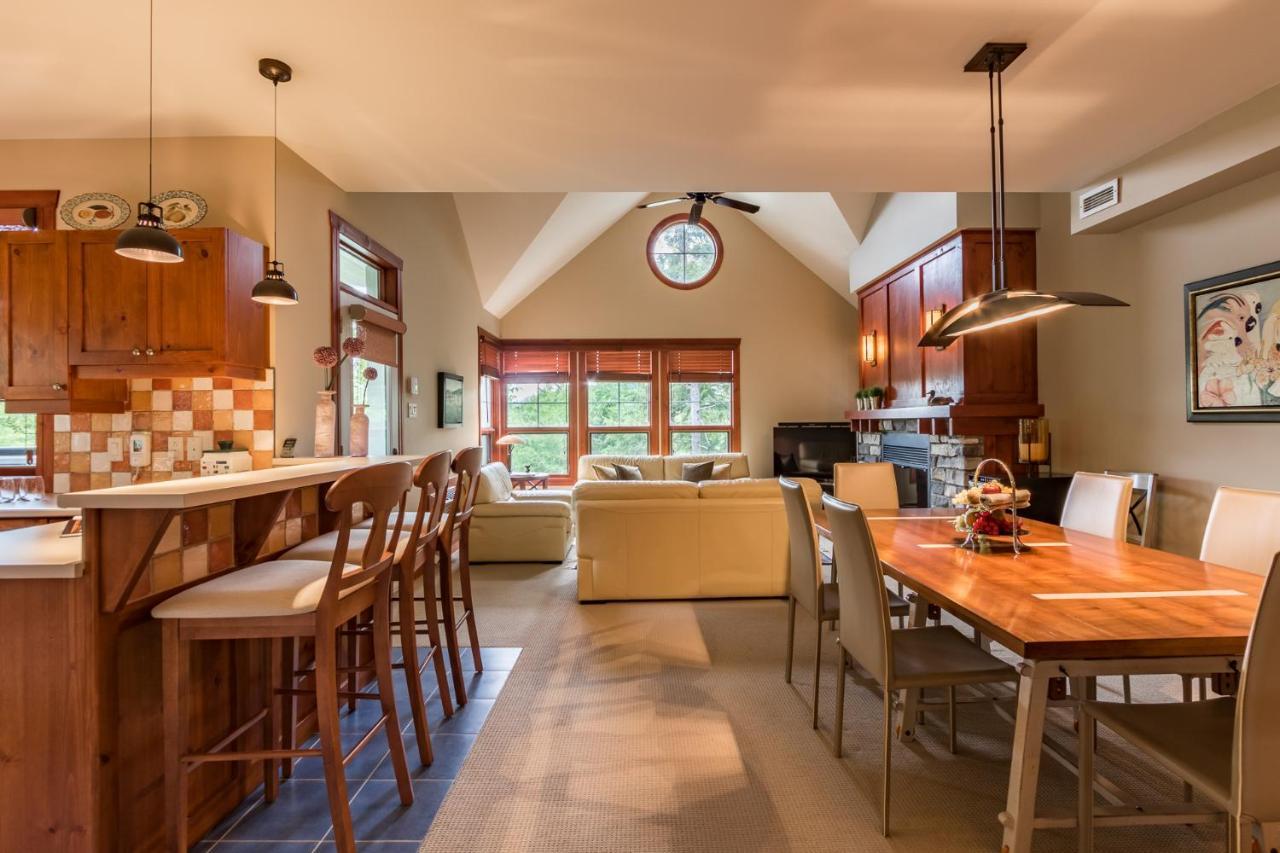 Apartamento Tremblant Les Eaux By Rendez-Vous Mont-Tremblant Exterior foto